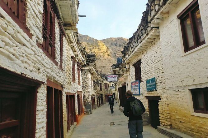 Circle the Annapurna: A Life-Changing Trek Adventure - Thorong Phedi and Thorong La: the big pass day plan