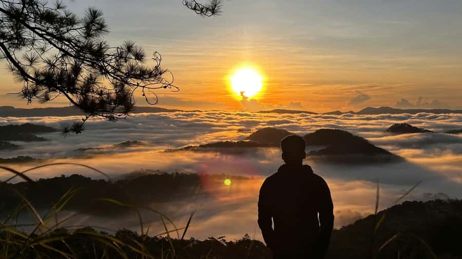 Dalat: Sunrise Trekking and Cloud Hunting experience - What to Pack for a Comfortable Morning on the Mountain