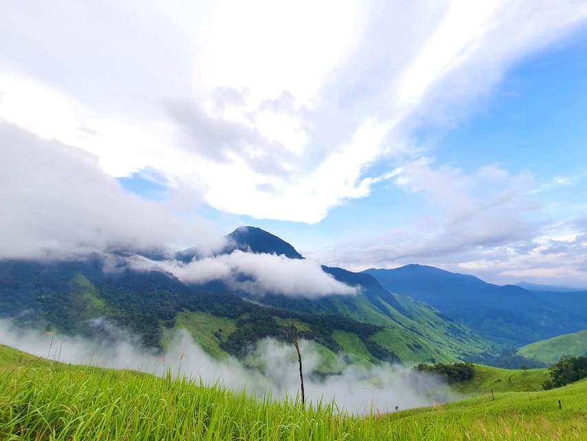 Dalat Trekking to Langbiang mt - Summit day payoff: panoramic views, cloud-level lunch, and foggy Dalat energy