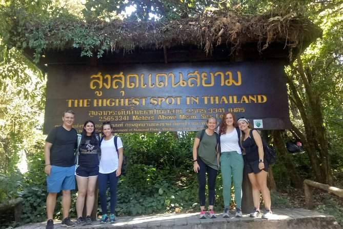Doi Inthanon Private Tour with Trek & Lunch from Chiang Mai - Shopping for handicrafts without turning it into a chore