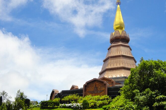 Doi Inthanon Private Trek & Lunch Tour from Chiang Mai - Who this private tour is best for