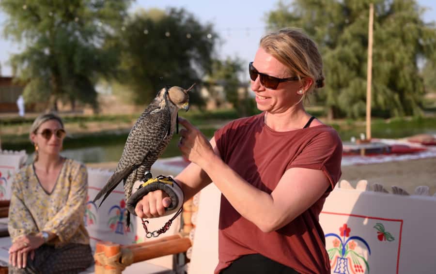 Dubai: Half-Day Camel Trekking with Al Marmoom Breakfast - Wildlife spotting in Al Marmoom: lizards, birds, and oryx odds