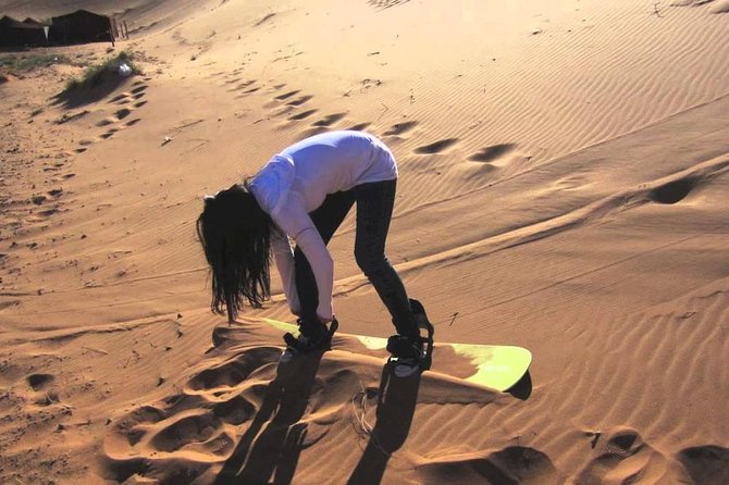 Early Morning Desert Safari With Camel Trekking Experience - Photo stops and guides who actually help you get the shot