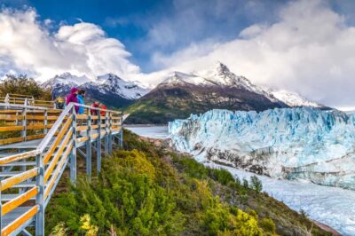 El Calafate: Perito Moreno Glacier Trekking Tour and Cruise - The Route In: Van Ride, Timing, and Your First Glacier Glimpse