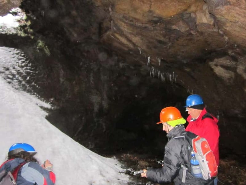 Etna: Jeep excursion and trekking suitable for everyone. Shoes and jacket provided free of charge. - Scenic viewpoints on the way: short and useful stops