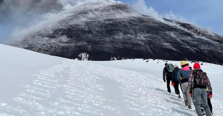 Etna South: High Altitude Winter Trek with an Alpine Guide - Key things you’ll notice on this Etna South winter trek