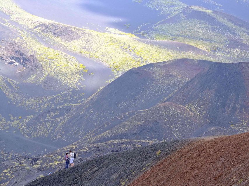 Etna Southern Slope Guided Easy Trek - Guide quality makes a difference on Etna