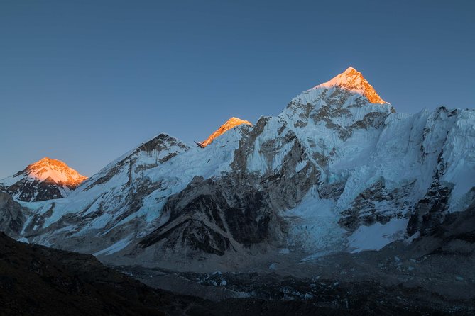 Everest Base Camp Kalapathar Trek 14 Days - Flight to Lukla and the first trail: easing into Khumbu life