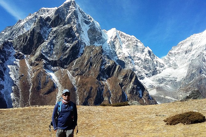 Everest Base Camp trek 12 days from Kathmandu - What the included gear and lodge setup really means for you