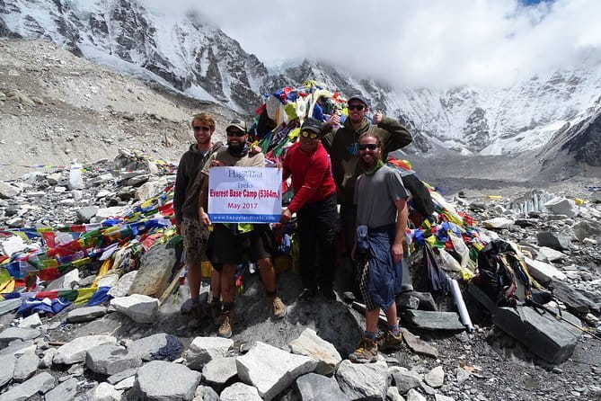 Everest Base Camp Trek - 14 Days - Kala Pattar at 5,555 m: the hardest hour(s) you’ll remember