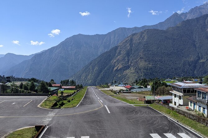 Everest Base Camp Trek 15 days | Local Guide | Flexible Itinerary - The guide team: safety focus and real mountain support