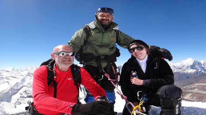 Everest Base Camp Trek - Everest Base Camp: The Real Hook Is Faster Than You Think