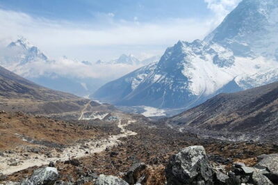 Everest Base Camp Trek from Kathmandu 12 Days - Phakding to Namche Bazaar: River Views, Suspension Bridges, and Town Energy