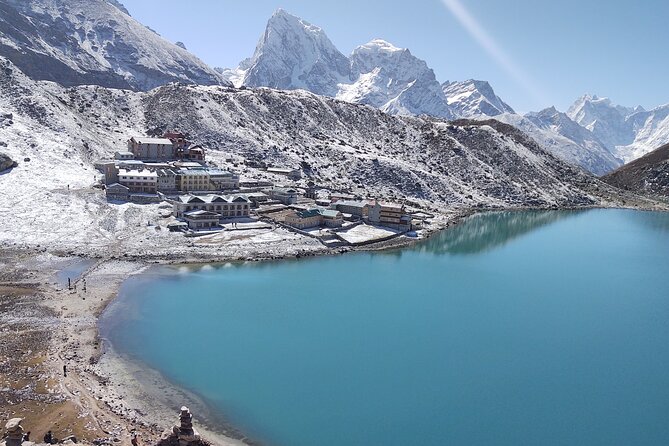 Everest Gokyo Valley Trek - 12 days - Phakding and Namche: River Crossings and Altitude Smarts