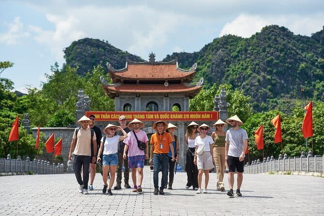 Fansipan Mountain, Cat Cat Village, Rice Terrace 2 Day Sapa Tour - Weather, timing, and how to get the best day