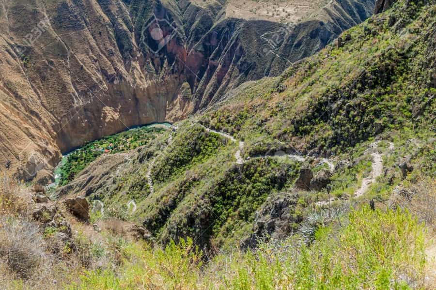 From Arequipa: 2-Day Colca Canyon Trekking Tour - Why the day begins at 3:00–3:30 am