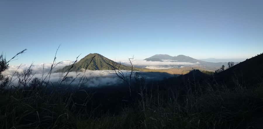 From Bali : The Majestic Mount Ijen Sunrise Trekking - What the Night Hike Really Feels Like (and Why Your Pace Matters)