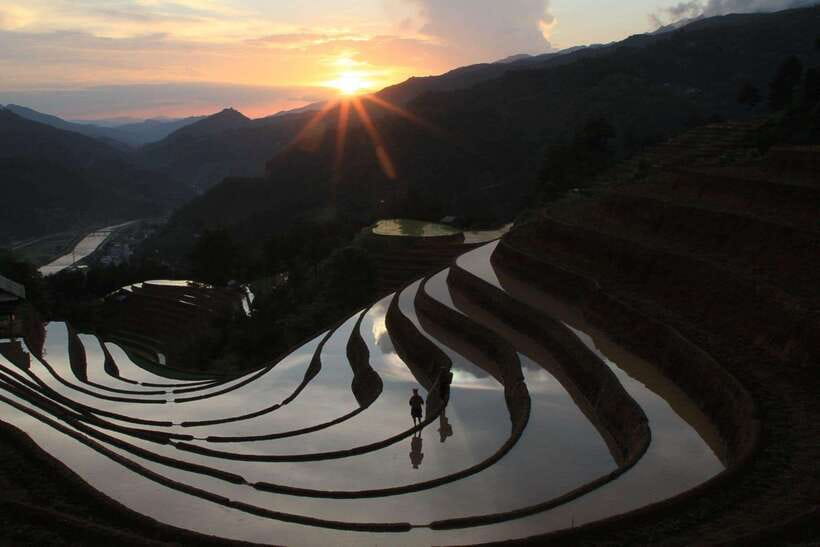 From Hanoi: 1-day Sapa Trekking Tour With Overnight Bus - Hanoi to Sapa on a sleeper bus: the smart way to time-travel
