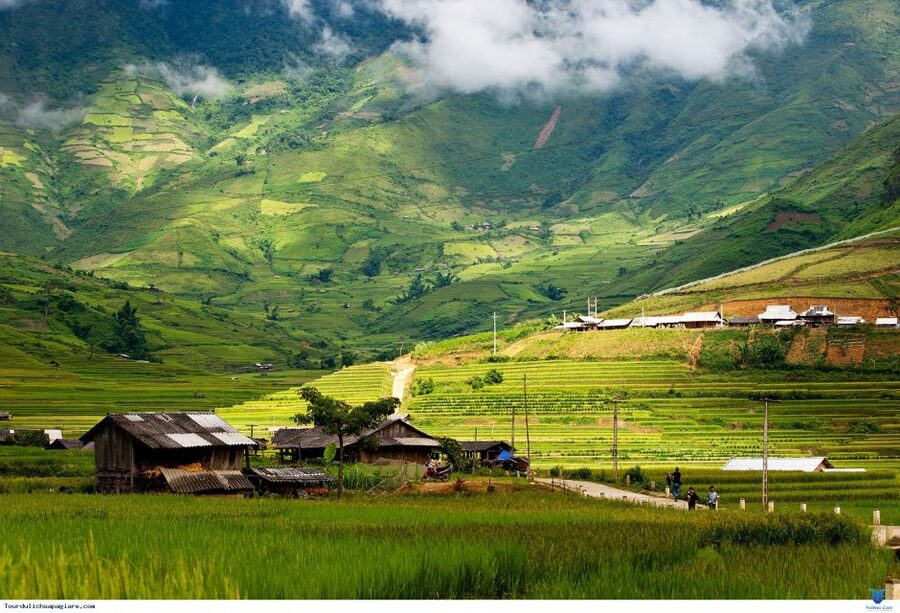 From Hanoi: 2-Day Sapa Trekking Trip with Homestay & Meals - Arriving at the Homestay: How the Evening Turns Into the Real Story