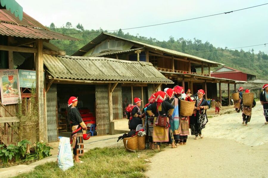 From Hanoi: 2-Day Trekking To Villages In Sapa with Homestay - What to bring (and what not to bring) for a smooth homestay trek