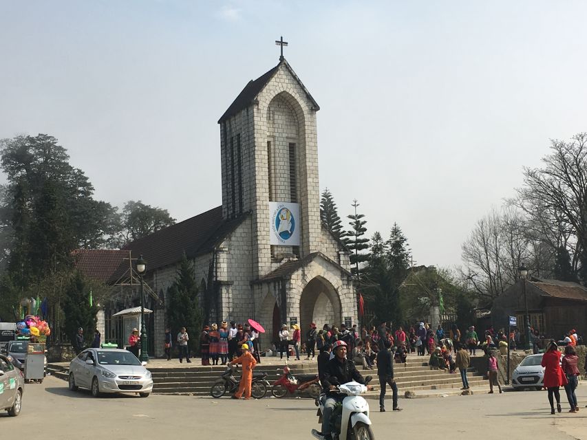 From Hanoi: 3-Day Sapa Trekking with Limousine Transfer - Day 3: flexible morning in Sapa town, then back to Hanoi