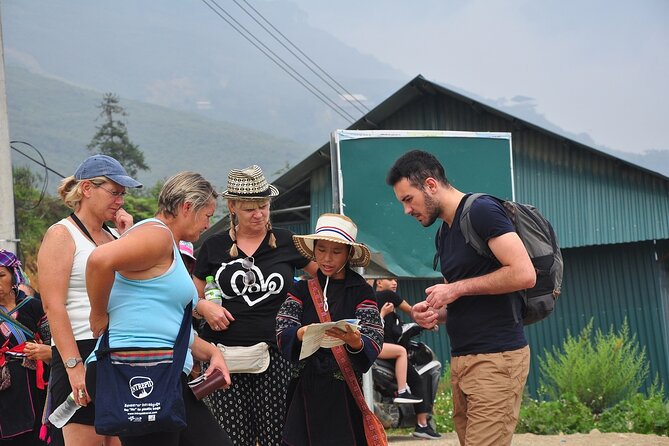 From Hanoi : Sapa Moutain Trek - Halong bay Heritage - Day 1 in Sapa: getting up early, then meeting Black H’mong village life