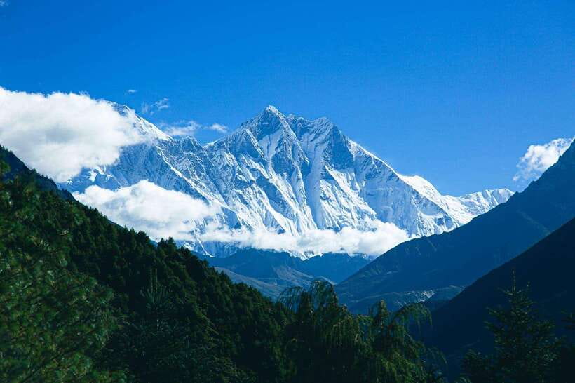 From Kathmandu: Guided Everest Base Camp Trek - Namche Bazaar (3,440m): acclimatization that also gives you a real town