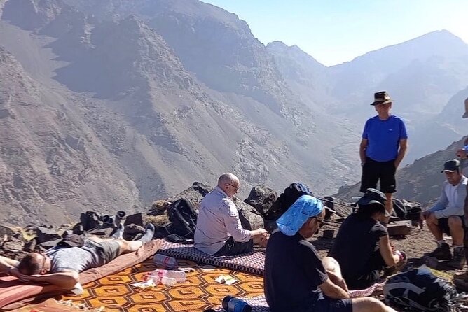 From Marrakech: Atlas Mountains Talamrout Summit day hike & Trek - The Lunch Pause: What Included Meal Time Feels Like