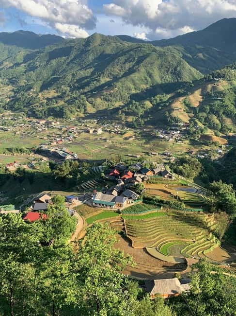From Sapa : 1 Day Amazing Sapa Trek To Terrace rice field - Waterfall breaks and photo timing you can actually use