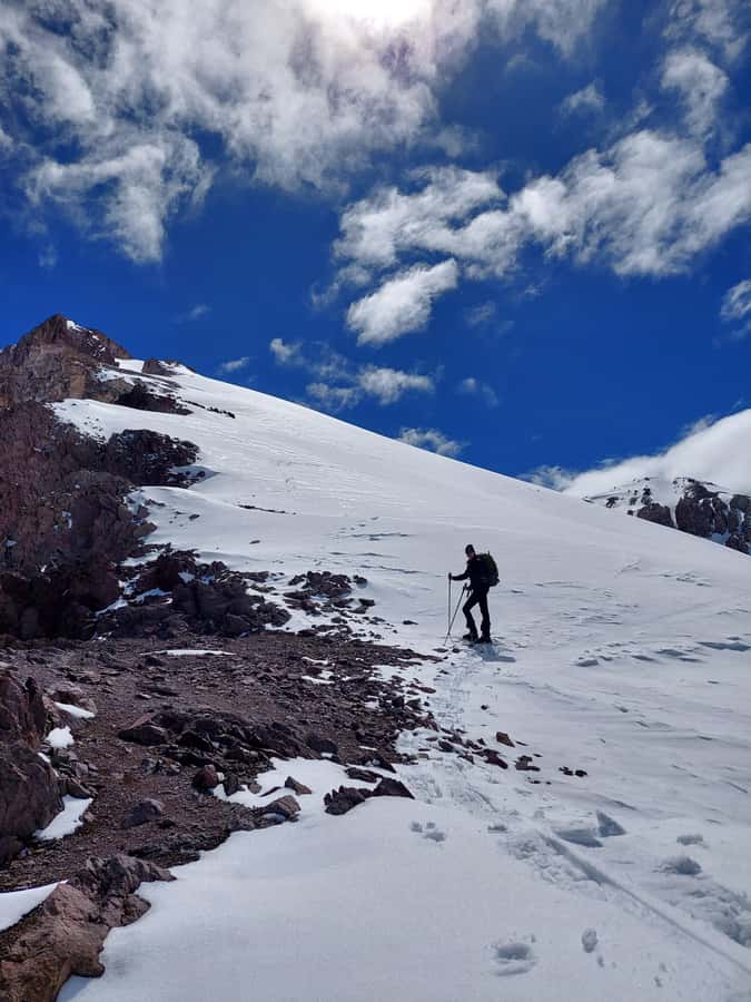 Full-Day Trek to Cerro El Pintor from Santiago - Who Should Book This Trek (and Who Should Rethink It)?
