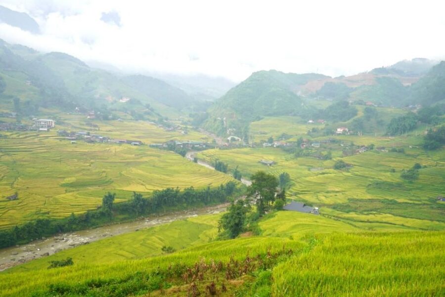 Full Day Trekking Lao Chai-Ta Van and Cat Cat Village - Guides and group feel: why route-walk instruction matters