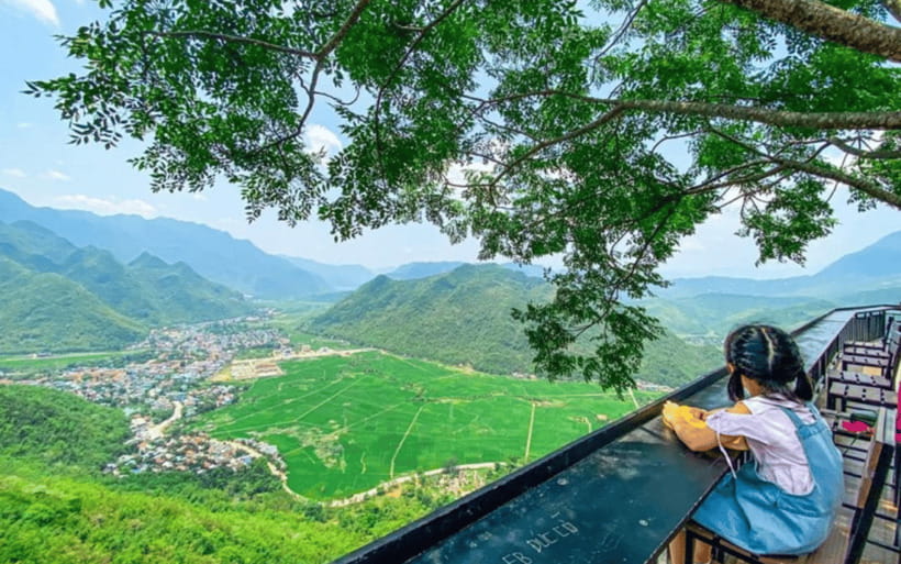 Ha Noi - Mai Chau - Pu Luong 2 Days 1 Night Trekking Tour - Mai Chau Valley by bike: rice paddies, White Thai villages, and brocade workshops