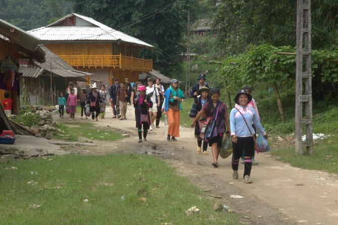 Hanoi - Sapa 3 Day 2 Night Trekking With Hotel & Homestay - What the Ta Van homestay actually feels like (and how to prepare)