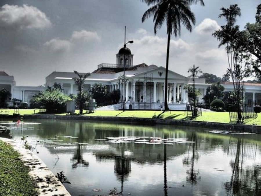 Jakarta: Botanical Garden & Rainforest Trekking to Waterfall - What to bring (and what actually matters on this trek)