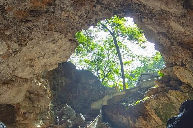 Jindhagada Trek - Camping at the Viewpoint: Stargazing and Sunrise Without the Hassle