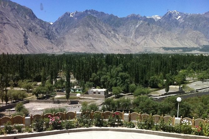 K2 And Gondogoro La Trek - Islamabad to Skardu: the altitude story starts before you trek