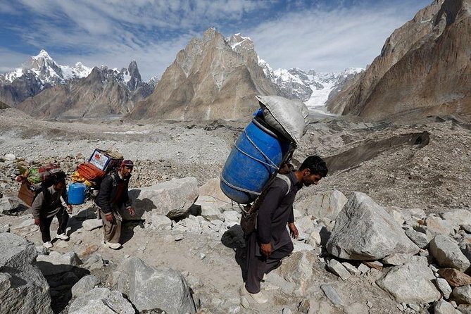 K2 Base Camp & GONDOGORO LA TREK - Gondogoro La and the 5,585m Pass Crossing: High Drama With a Plan