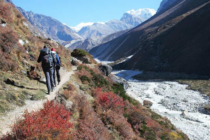 Kanchenjunga Circuit Trek - Guides, Food, and Private Group Pace