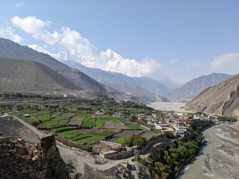 Kathmandu: 9-Day Annapurna Circuit Trek via Thorong La Pass - When to go: spring and autumn vs monsoon and winter