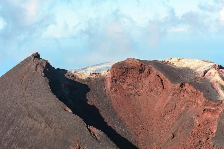 La Palma: Tajogaite Volcano Guided Trek - What to bring for a comfortable volcanic walk