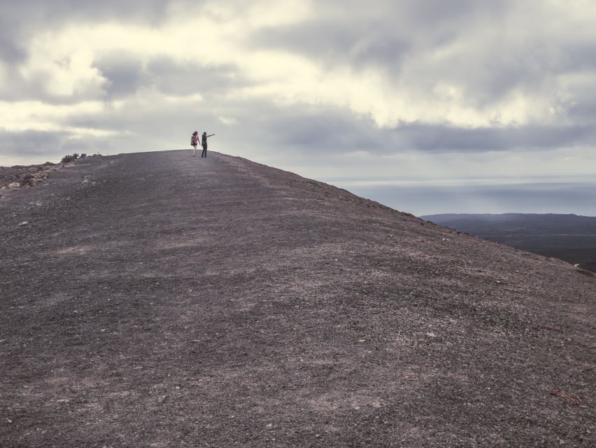 Lanzarote: Timanfaya Natural Park Trekking Tour - The route: 8 km circular trekking through volcano terrain