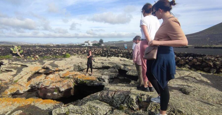 Lanzarote: Timanfaya Natural Park Trekking Tour - Meeting at the Church of Masdache (and finding your group fast)