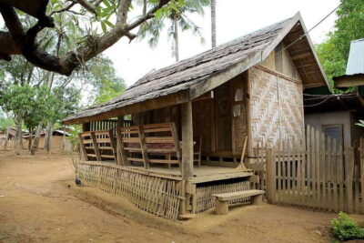 Luang Prabang: Mountain Trek & Local Villages Overnight Tour - Day 1 on the Longhut trail: boat across Nam Khan and into Khmu village life