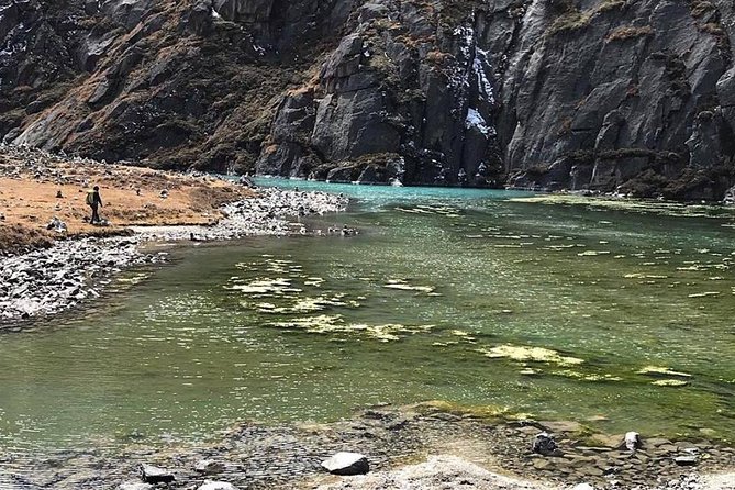 Luxury Everest Base Camp Trek -11 Days - Day 8: Dingboche to Lobuche—where weather can get serious