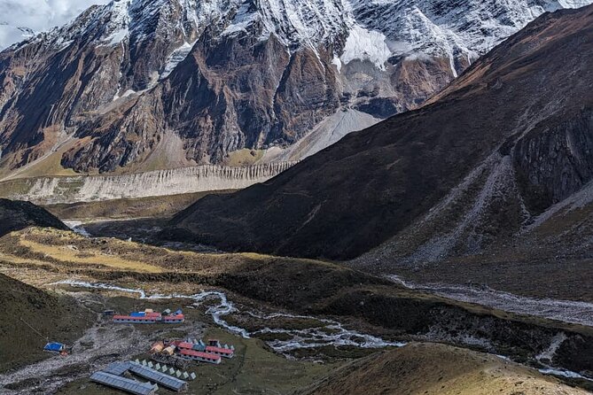 Manaslu Trekking - Buddhist-influenced Nupri and the view days: Namrung to Samagaun