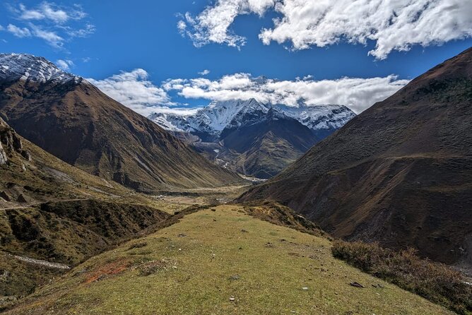 Manaslu Trekking - Samdo, tundra, and the pass approach: Larkya Bhanjyang to panoramic summit views