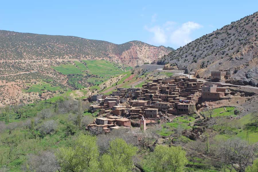 Marrakech: Atlas Mountains Summit Day Trek 2700m - Why the Talamrout Summit trek works as a Marrakech day escape