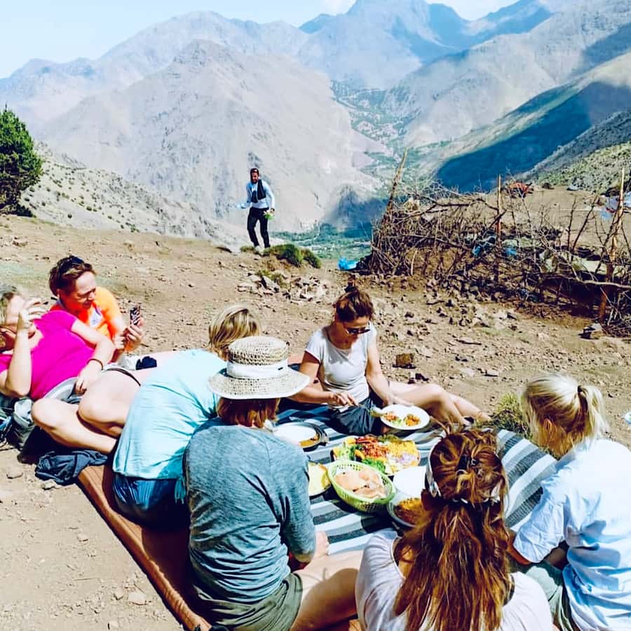 Marrakech: Guided 2-Day Trek to Imlil and Imnan Valleys - The Berber guesthouse night: what you gain from sleeping in the mountains