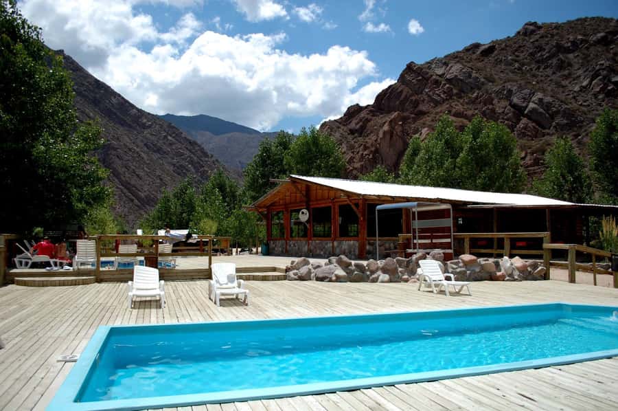 Mendoza: 4-Hour Mountain Trekking With Lunch - The guided ascent: vegetation, animals, and the kind of “walking with meaning”