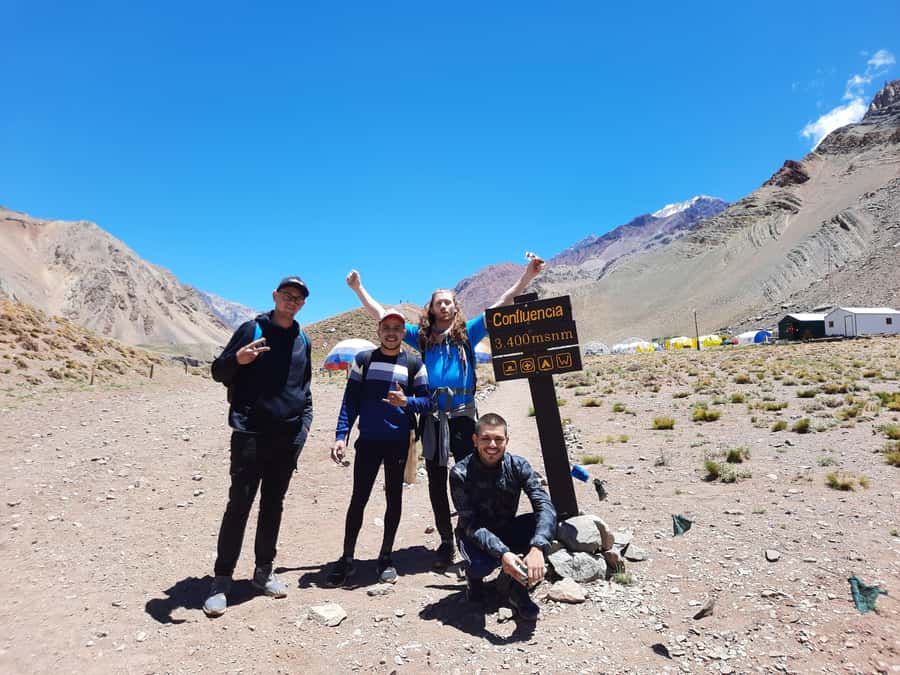 Mendoza: Mt. Aconcagua Confluencia Camp Trekking - Guide quality: what the best days have in common